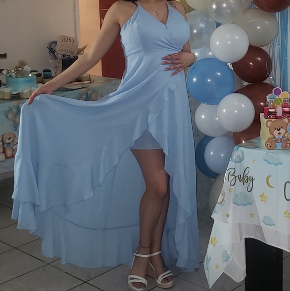 light blue color size L adjustable chest and loose tummy measurement - Picture 3 of 4